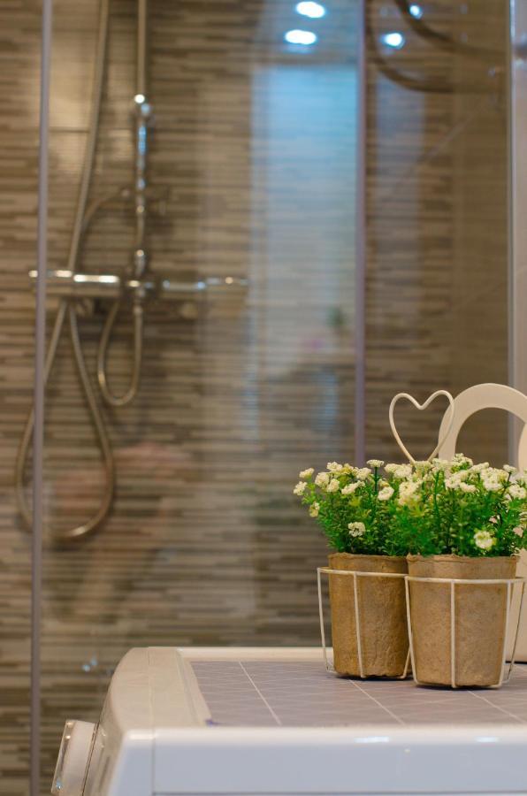 Silver Luxury พูลา ภายนอก รูปภาพ